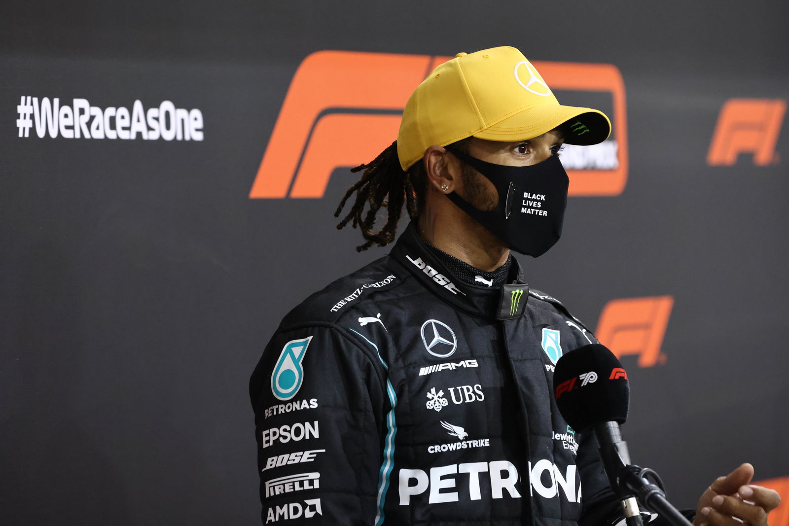 Ferrari: Leclerc and Sainz will start 2021 F1 season with equal status